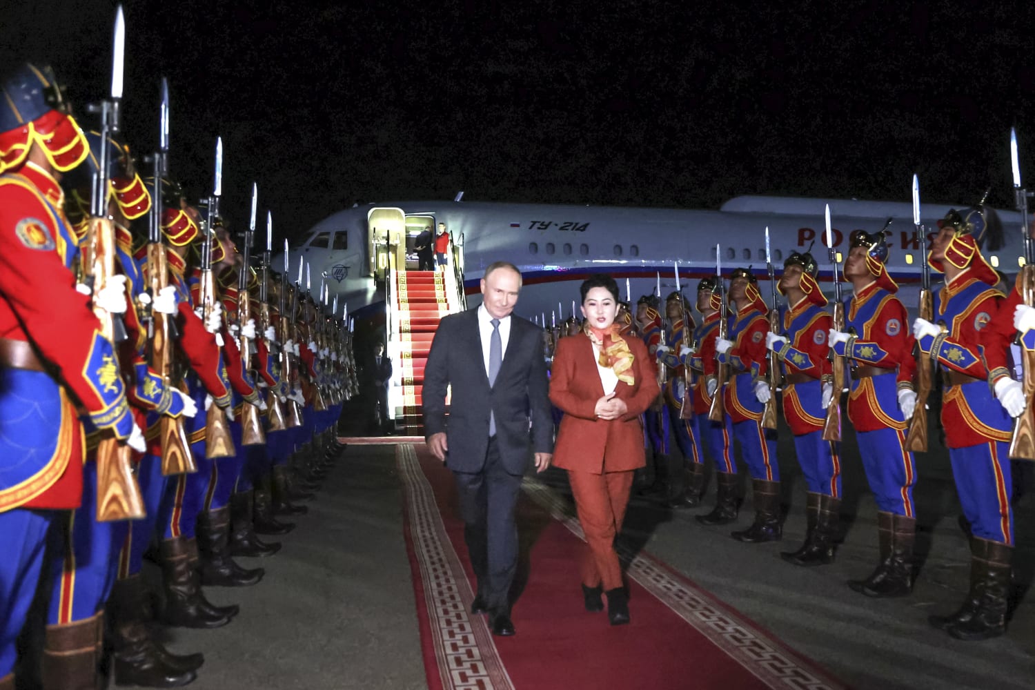 Putin arrives in Mongolia, a member of the ICC that issued an arrest warrant for him – The Associated Press